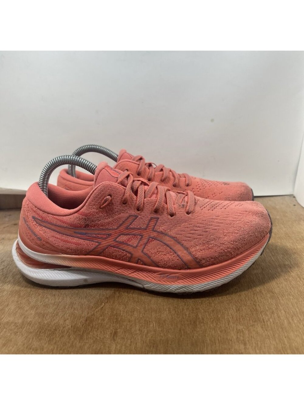 Asics Gel-Kayano 29 Women's Size 8.5 Running Shoes Orange